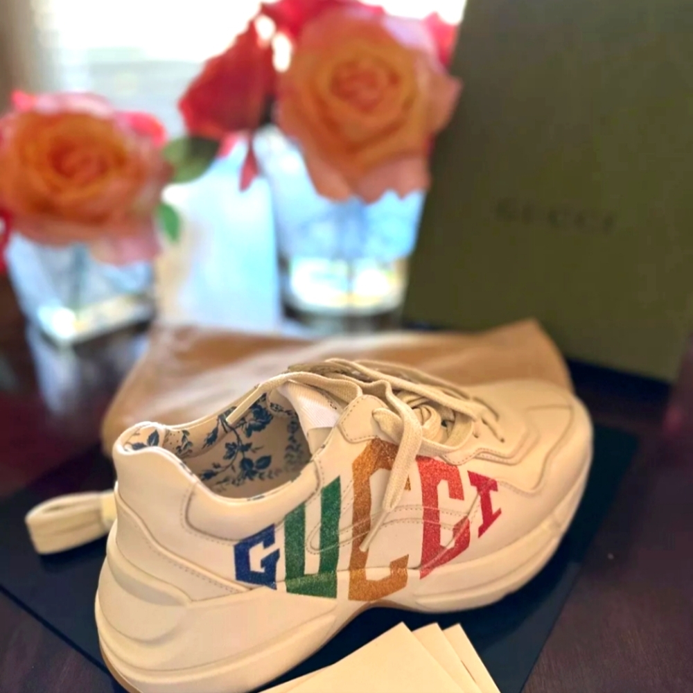 Gucci omg awesome tennis shoe